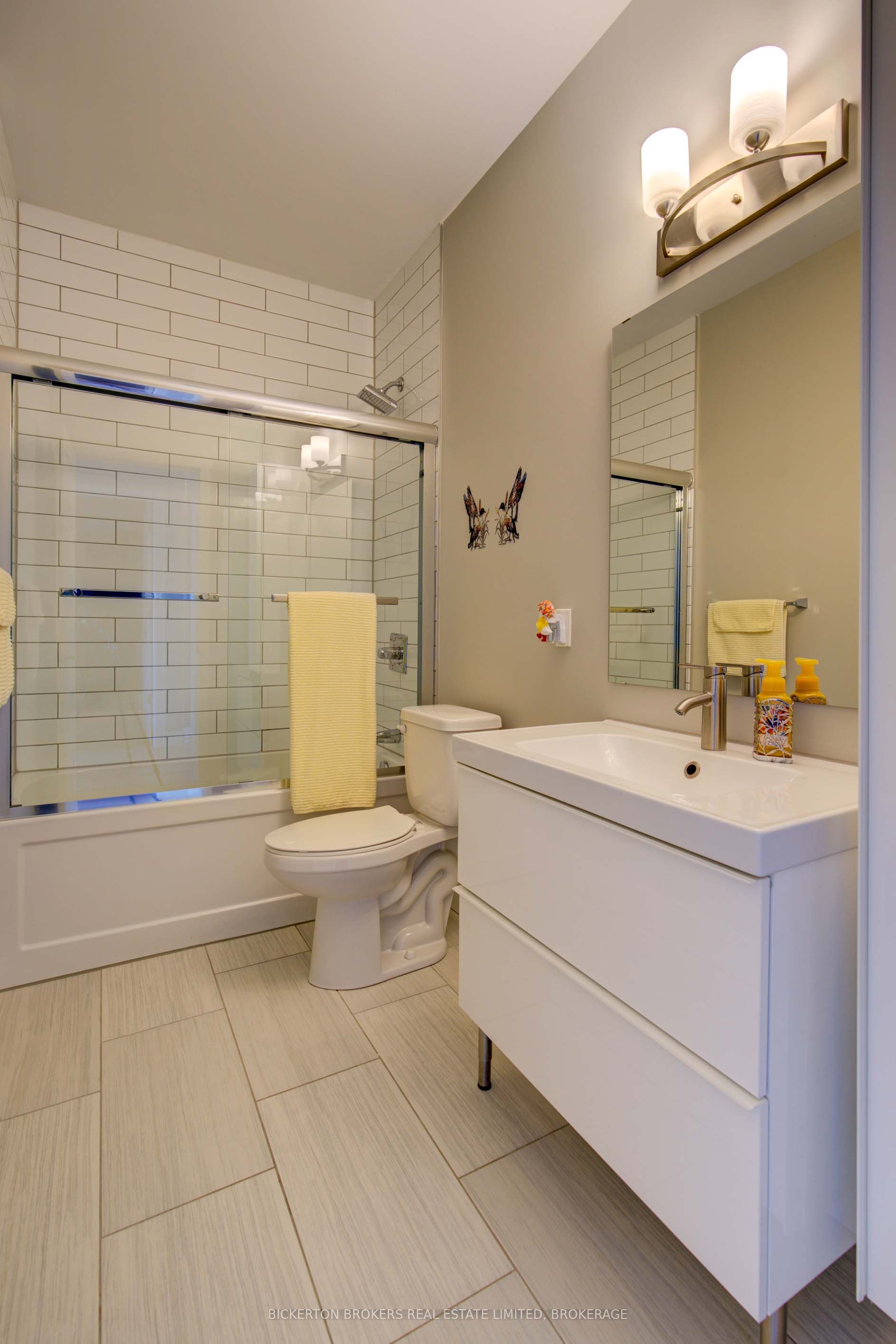 130 Water Street 403 Property Photo 14