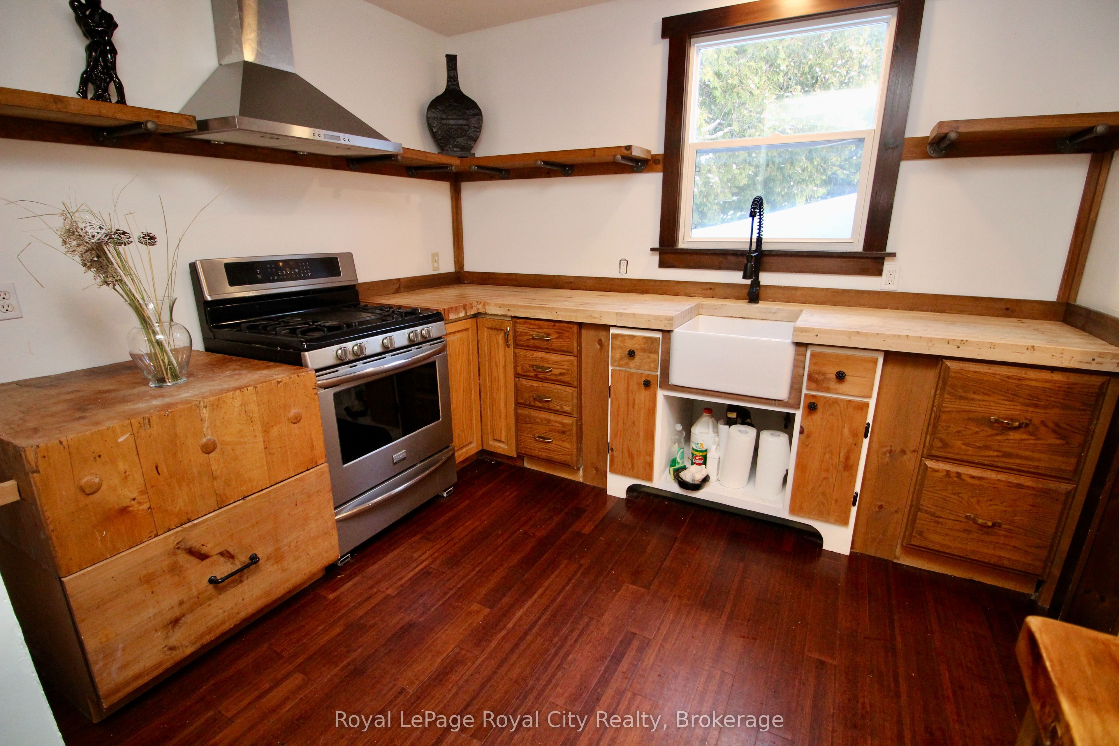 28 Harpur Drive Property Photo 15