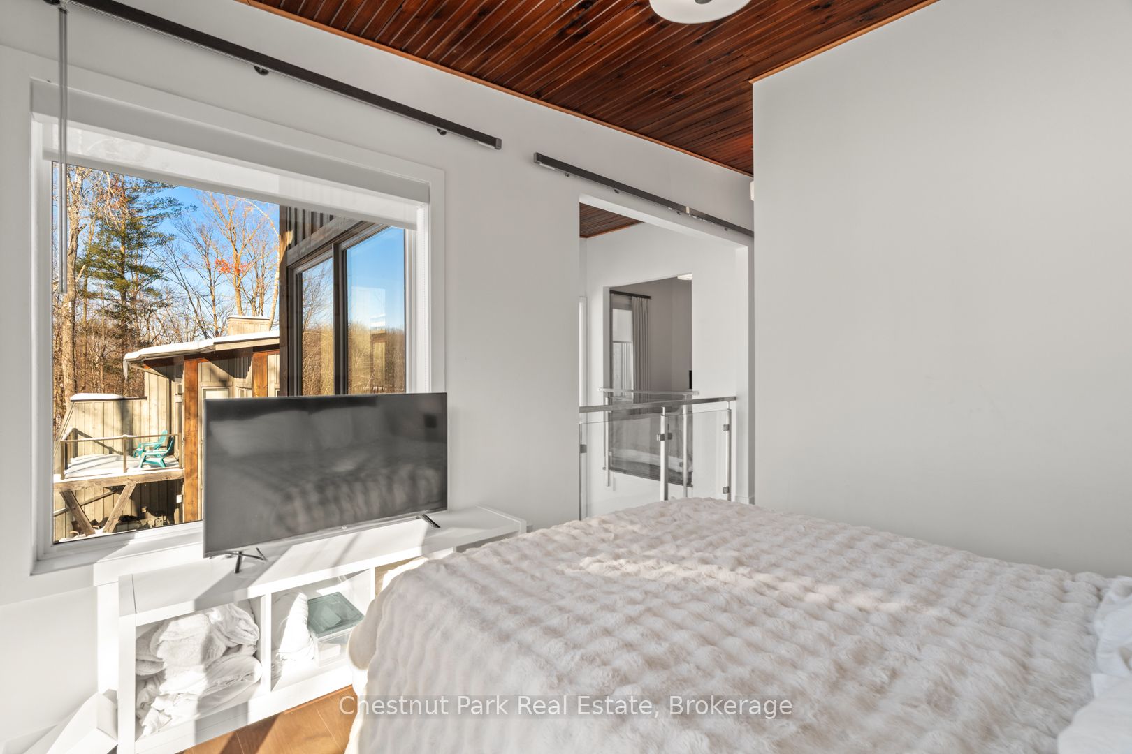 10 Carrick Trail Property Photo 23