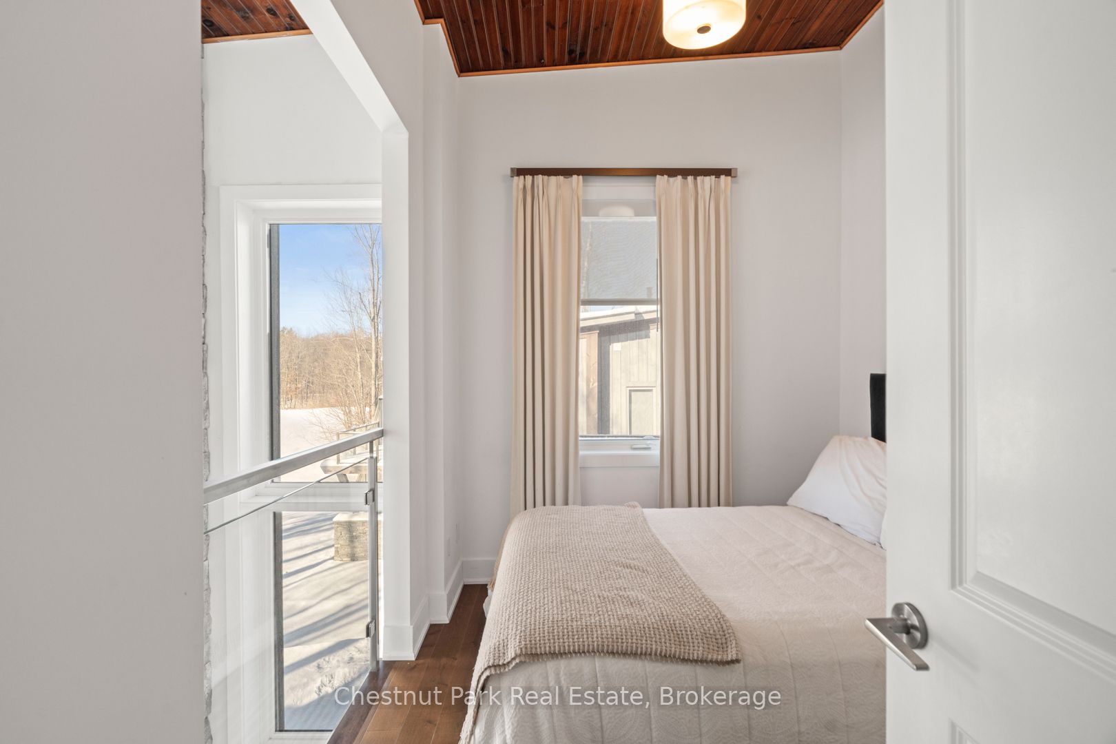 10 Carrick Trail Property Photo 26
