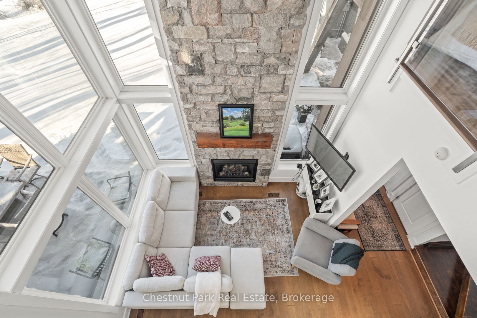 10 Carrick Trail Property Photo 32