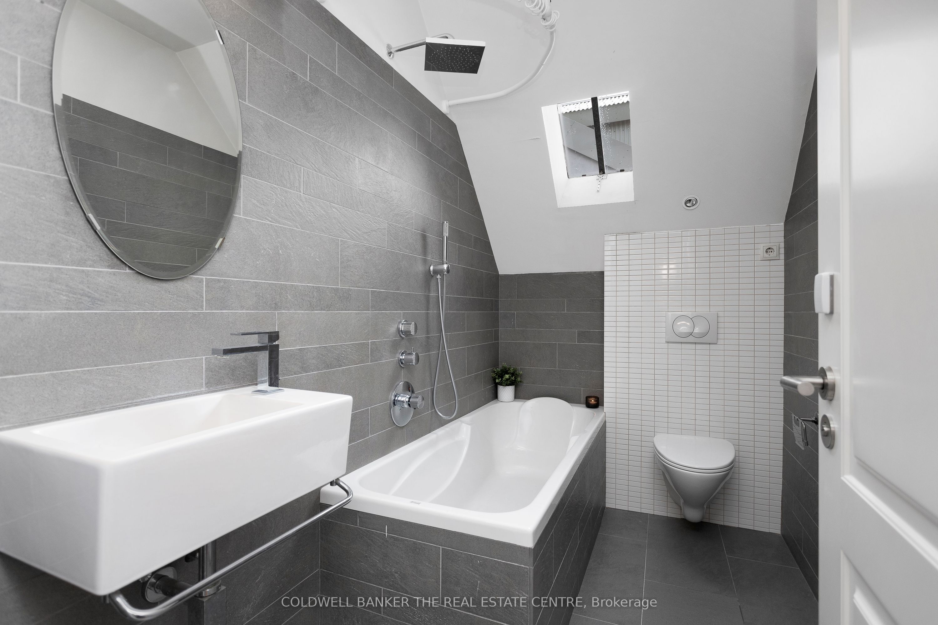 30 Skólavörðustígur Property Photo 14