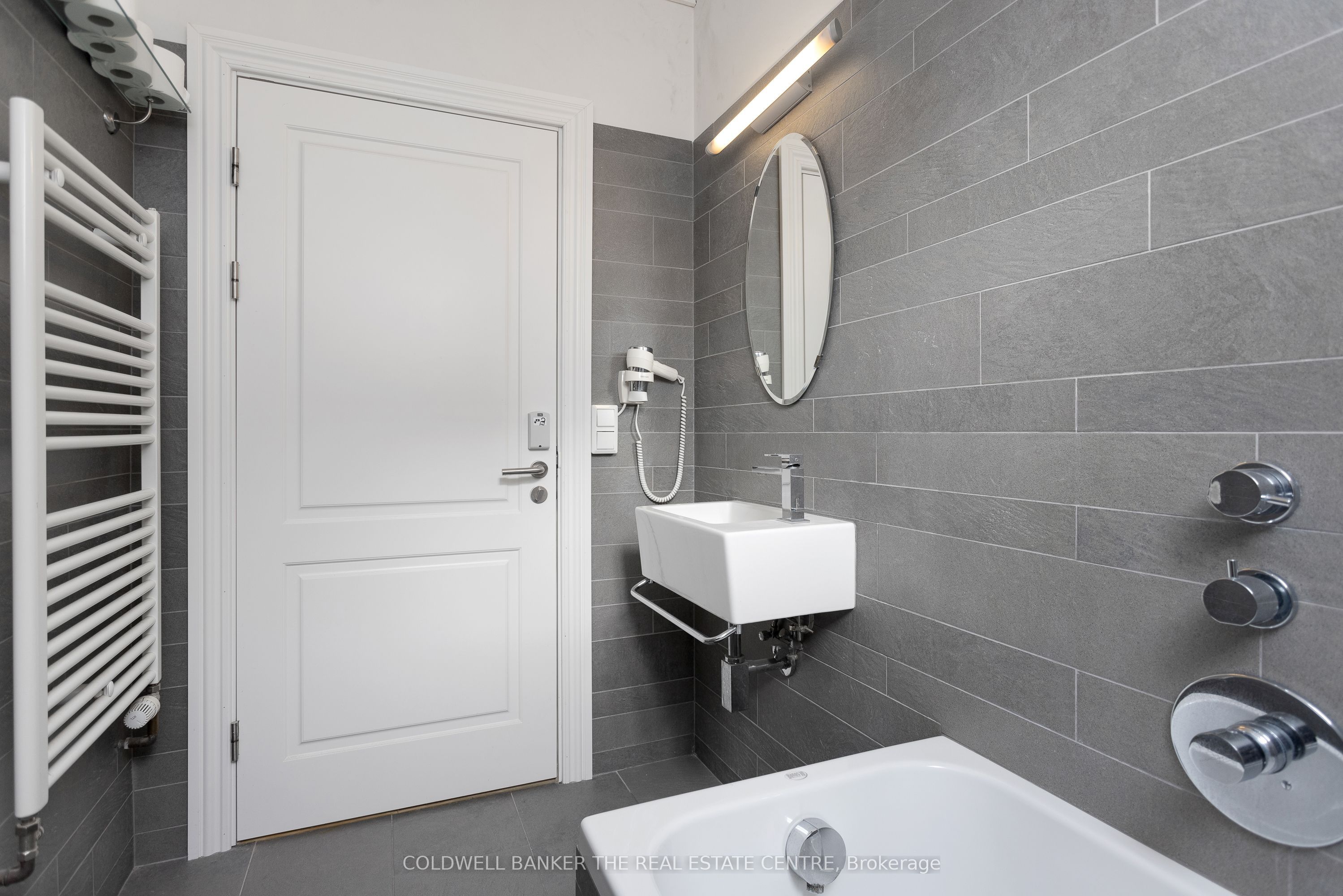 30 Skólavörðustígur Property Photo 15