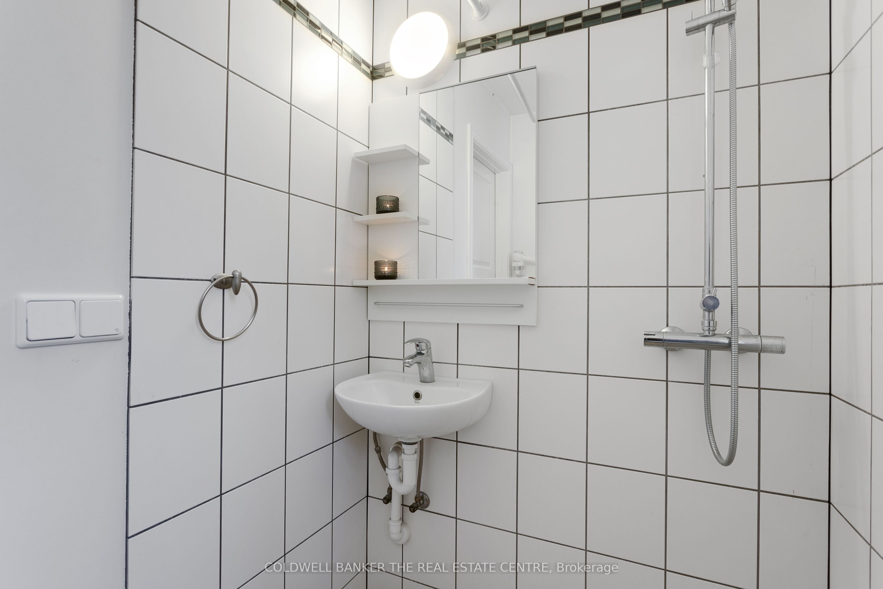 30 Skólavörðustígur Property Photo 32