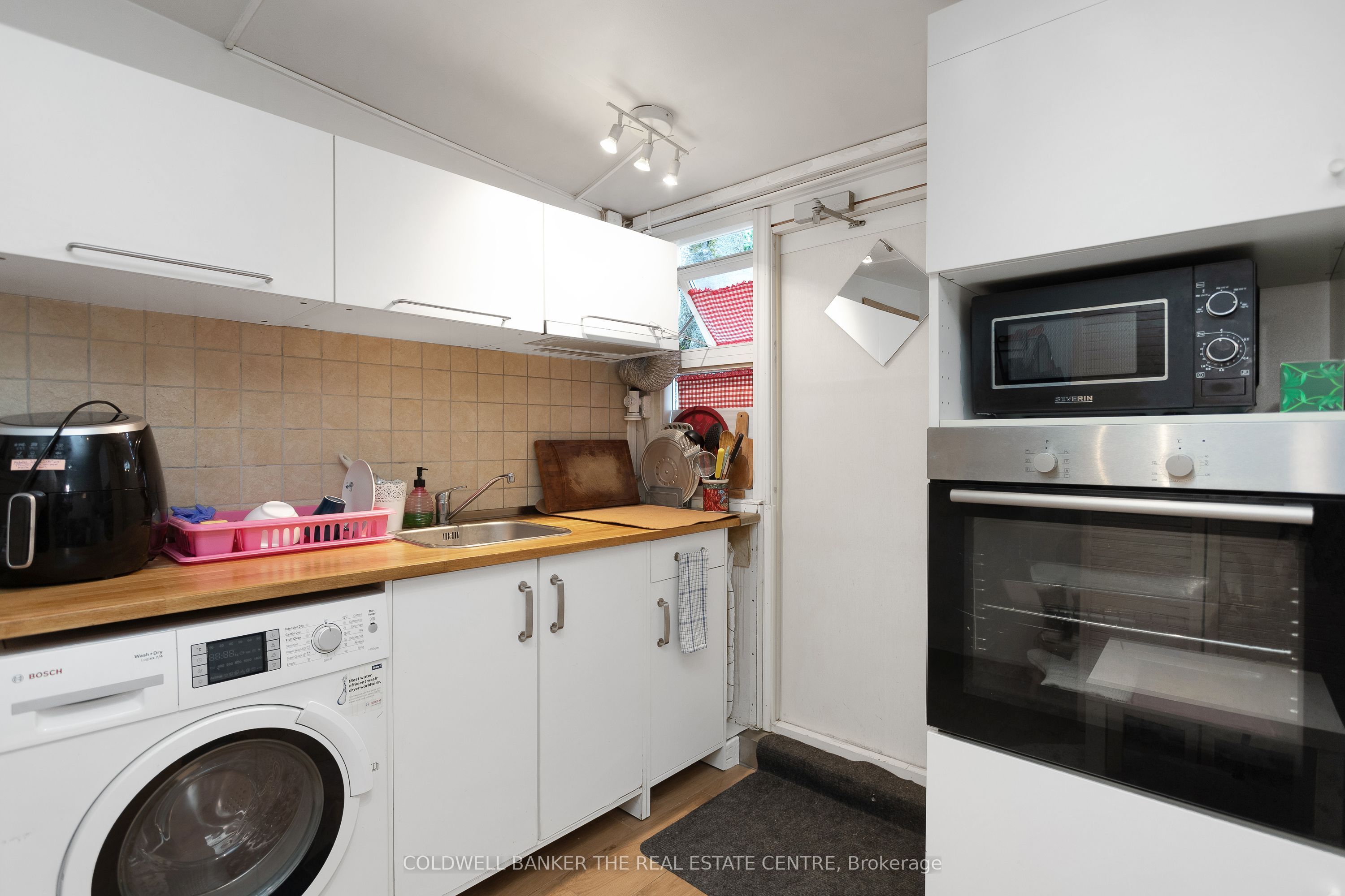 30 Skólavörðustígur Property Photo 38