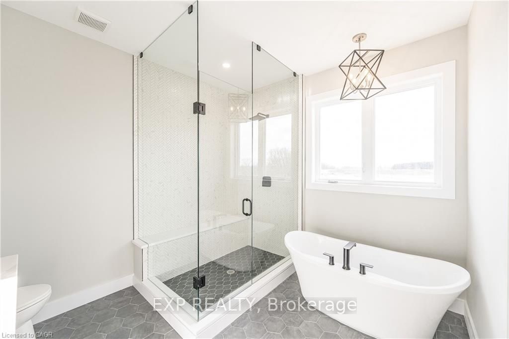1050 Walton Avenue Property Photo 19