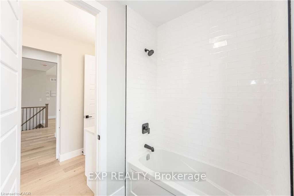 1050 Walton Avenue Property Photo 25