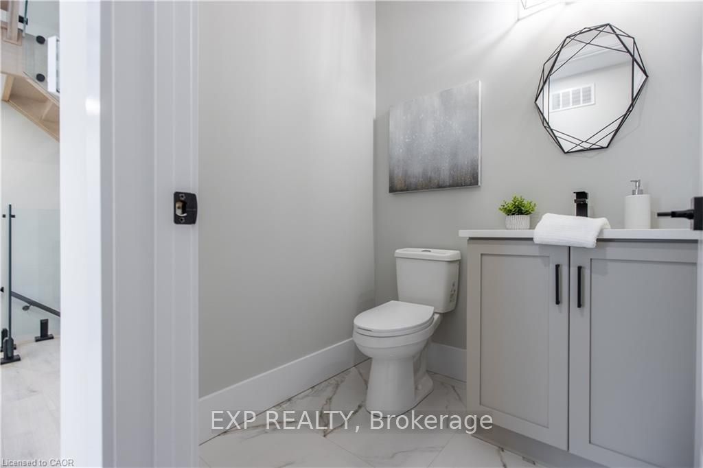 2 Avery Place Property Photo 20