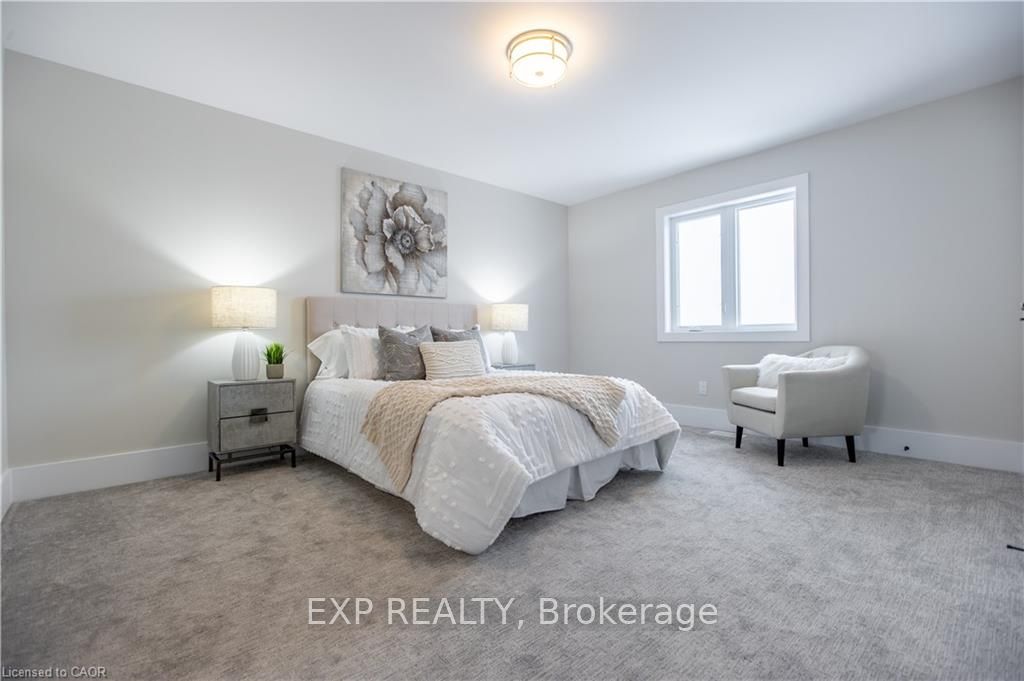 2 Avery Place Property Photo 35