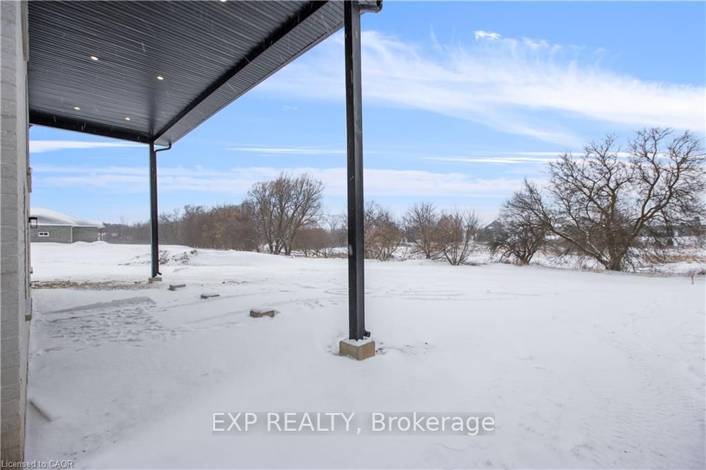 2 Avery Place Property Photo 48