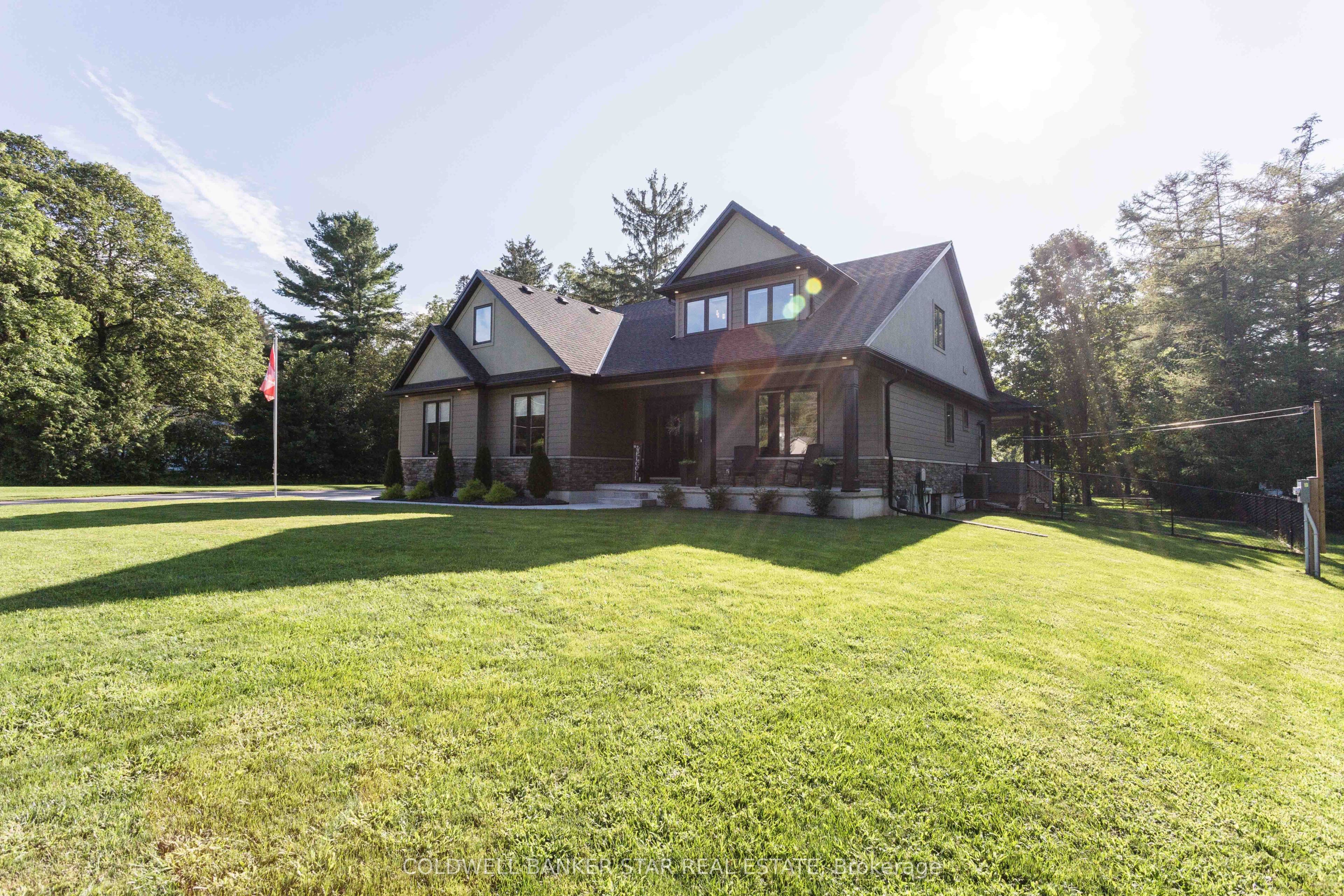 8037 Springwater Road Property Photo 3