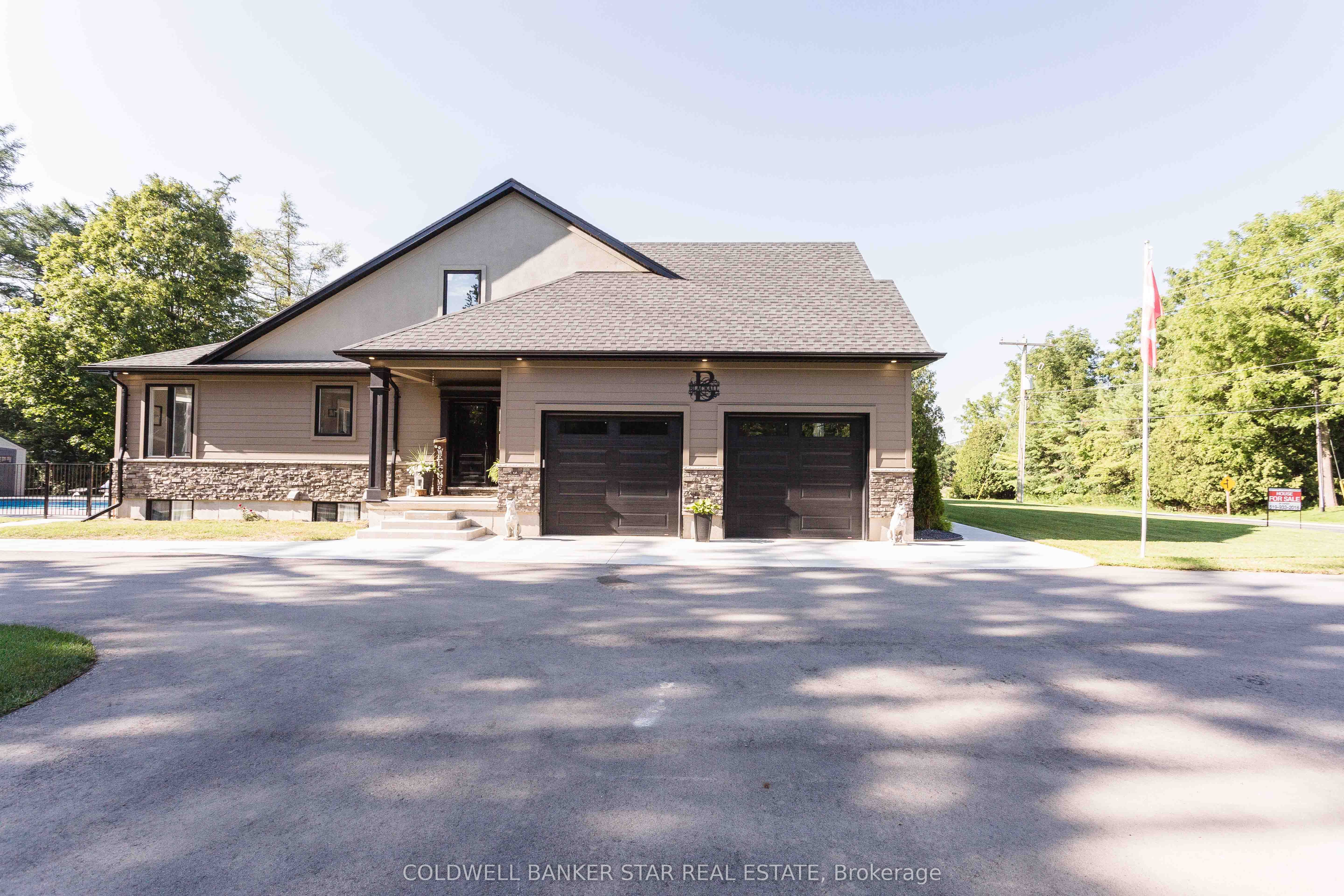 8037 Springwater Road Property Photo 5