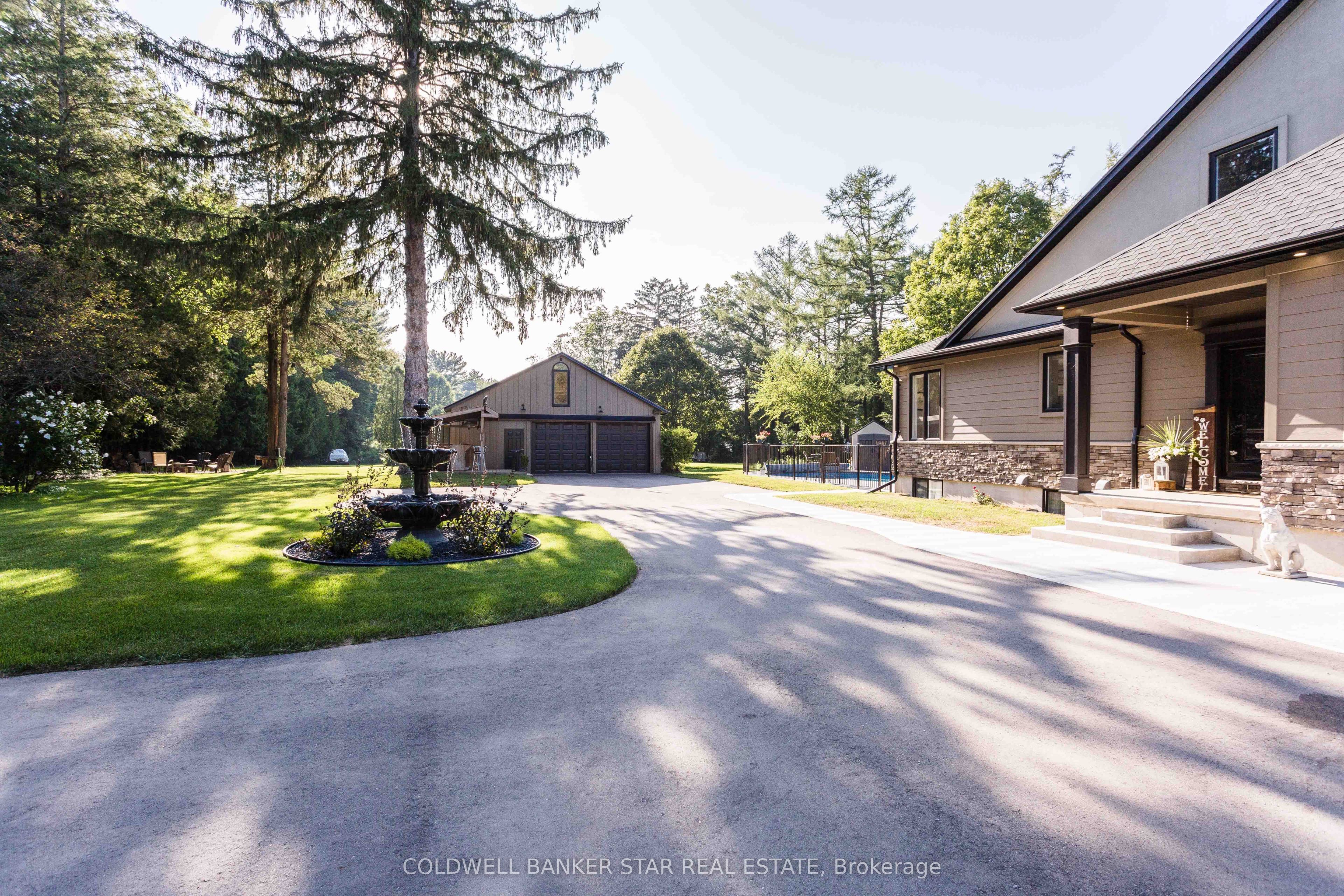 8037 Springwater Road Property Photo 6