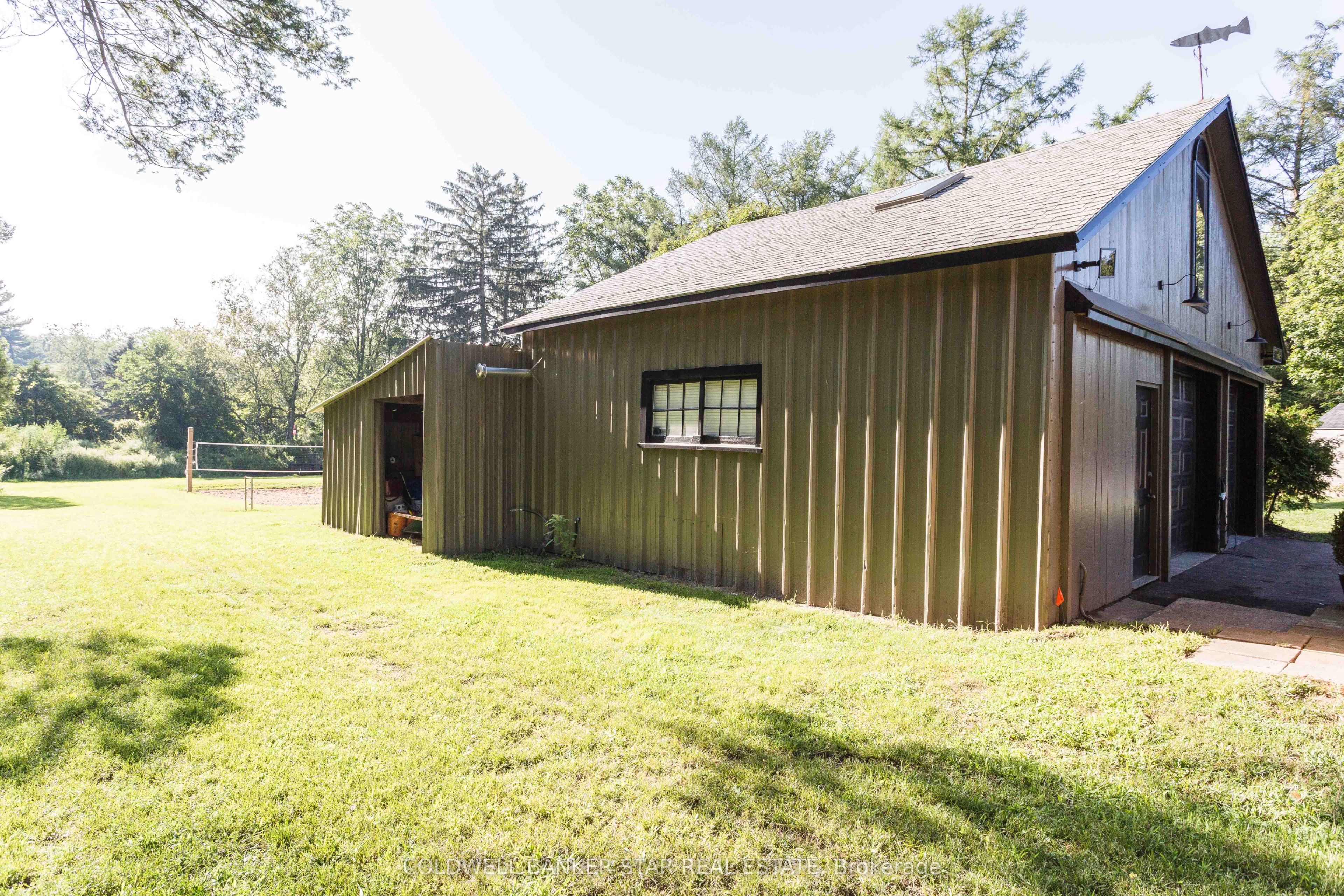 8037 Springwater Road Property Photo 9