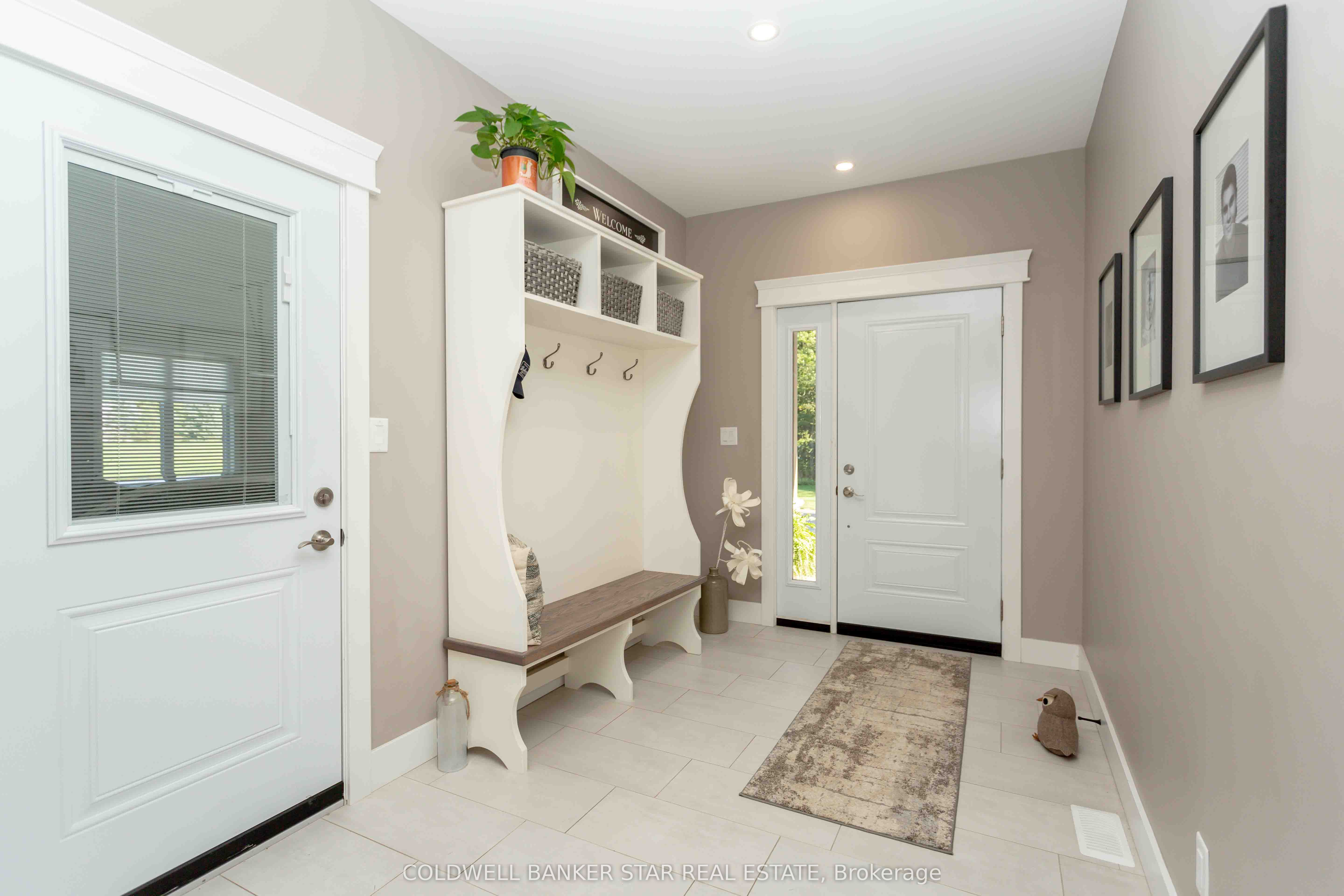 8037 Springwater Road Property Photo 10