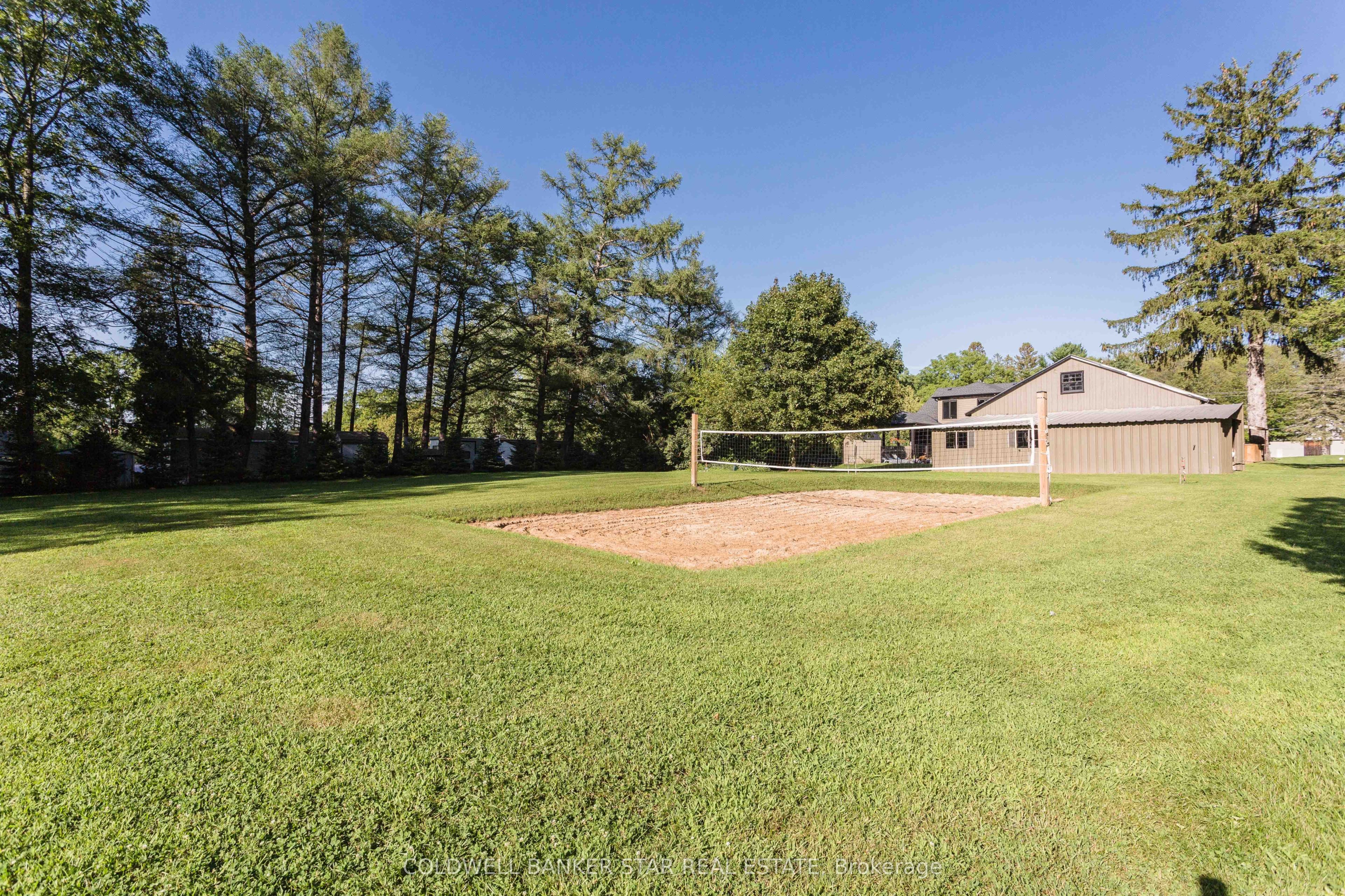 8037 Springwater Road Property Photo 43