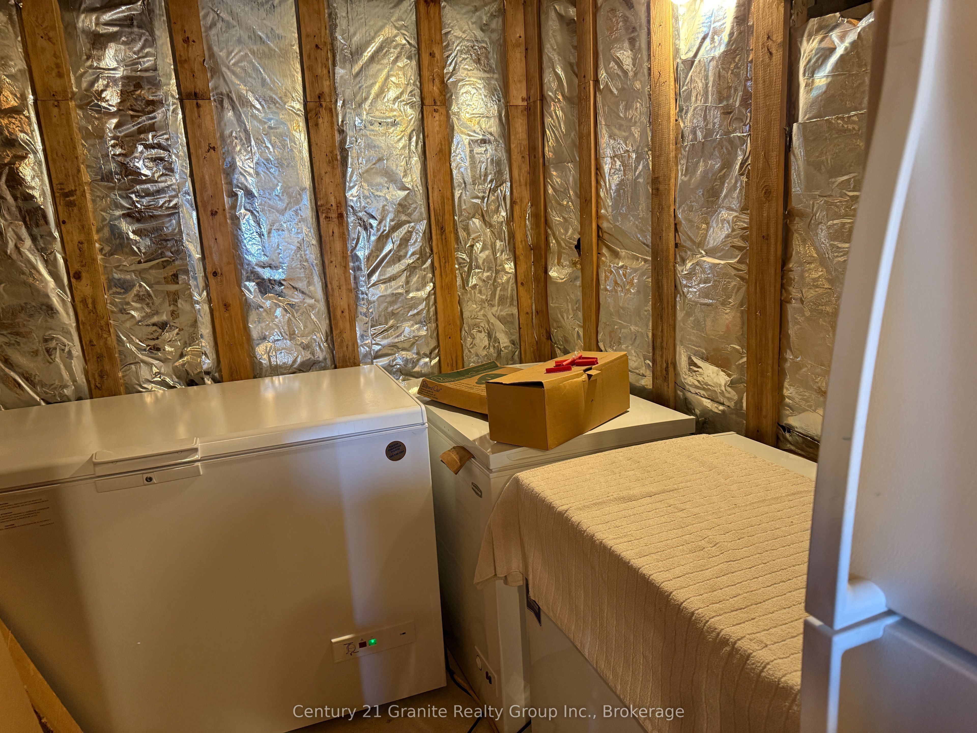 1028 Crabbe Lane Property Photo 24