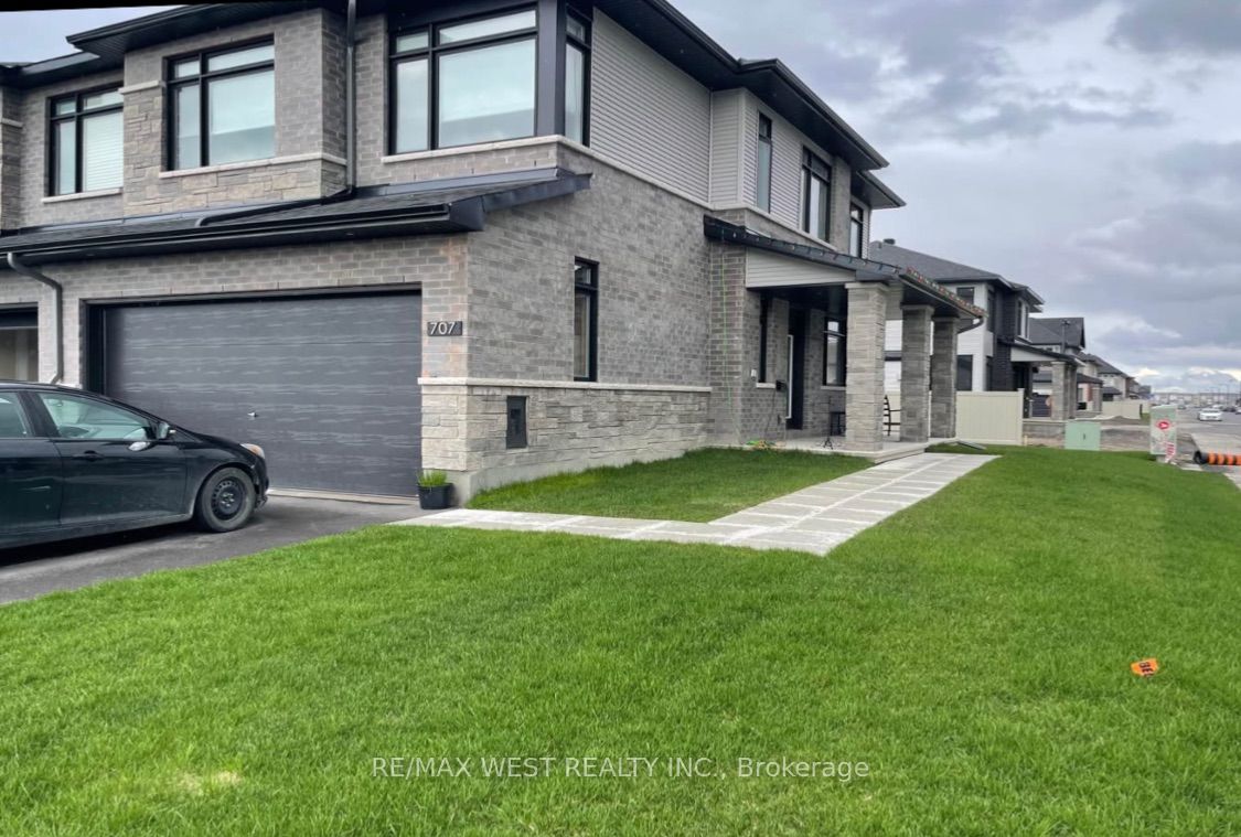 707 Cordelette Circle Property Photo 1