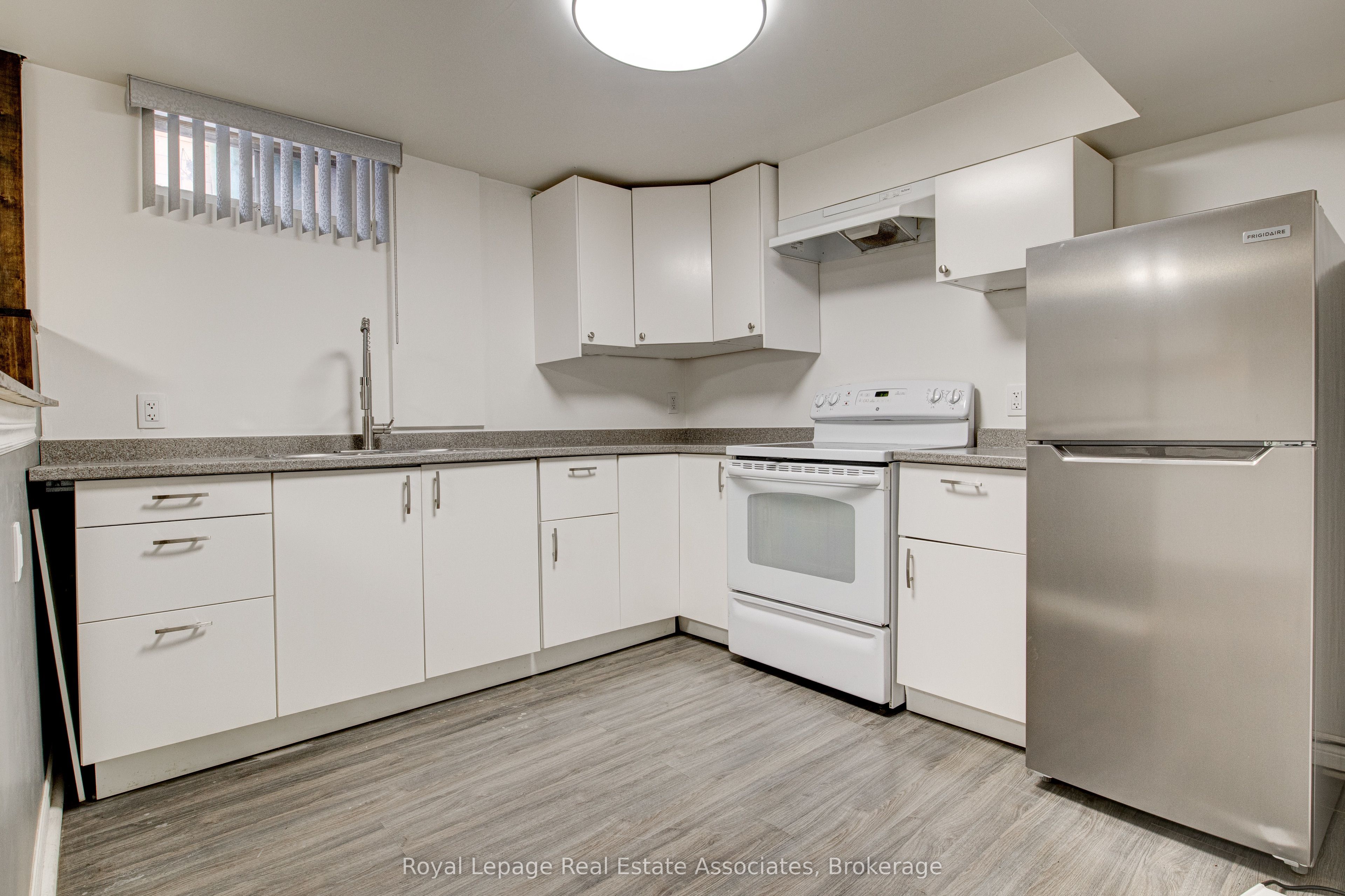 45 Bond Street 2 Property Photo 1