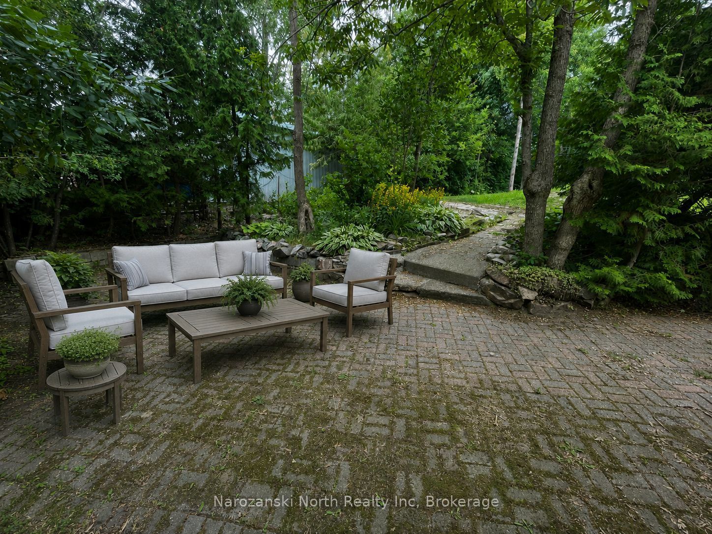 151b Du Lac Avenue Property Photo 4