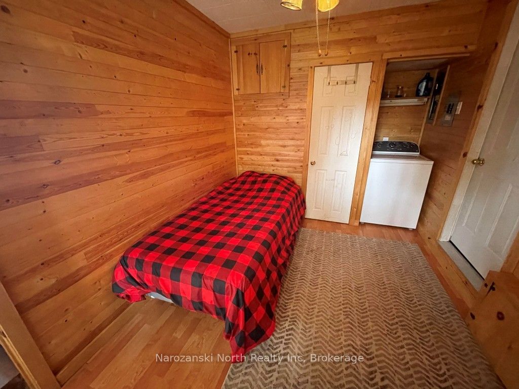 151b Du Lac Avenue Property Photo 17