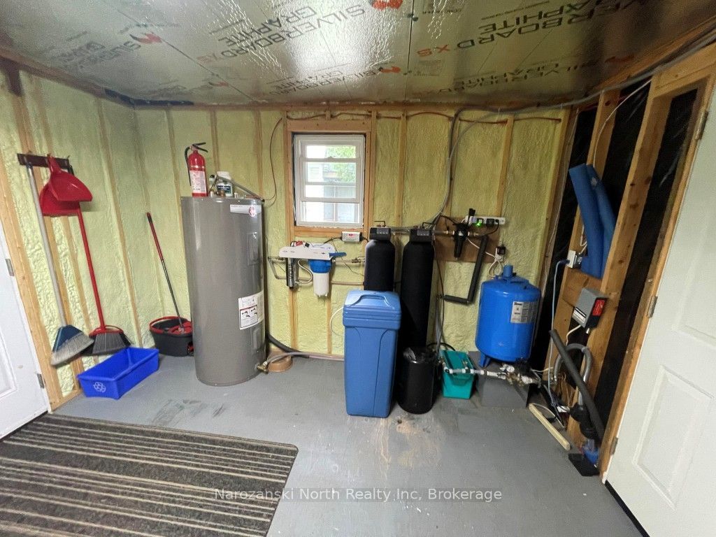151b Du Lac Avenue Property Photo 18