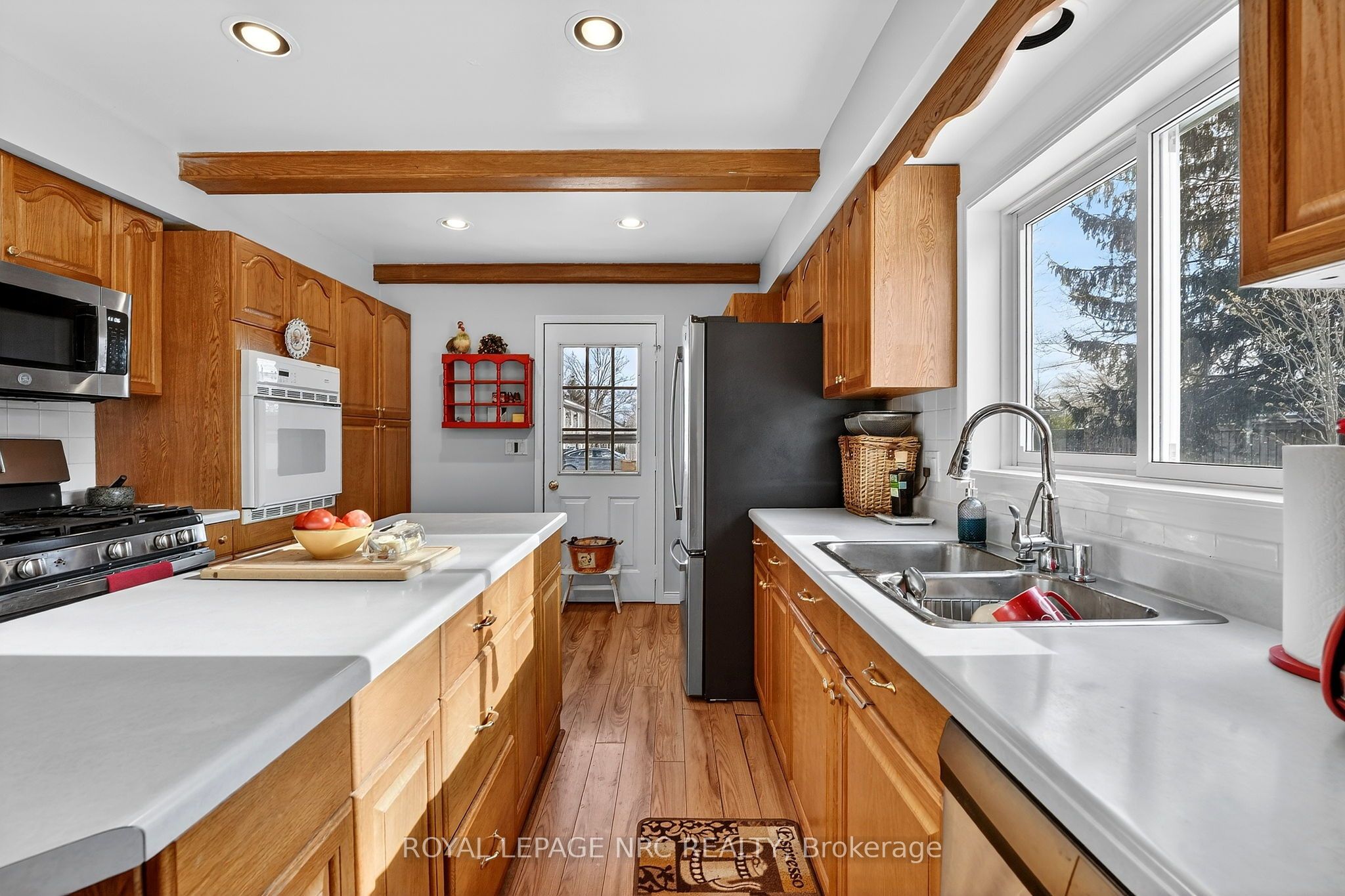 3205 Poplar Ave Property Photo 19