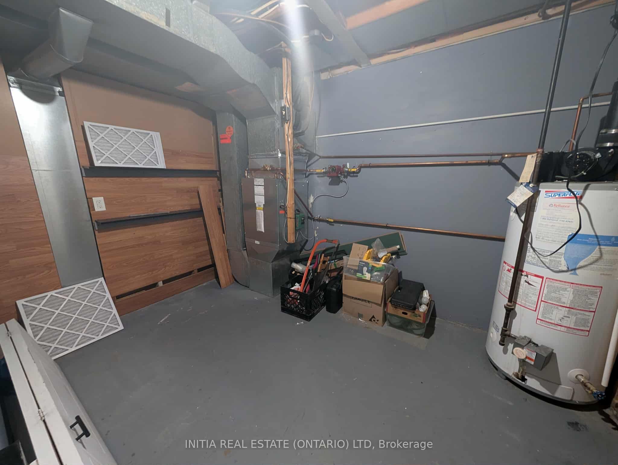 1247 Huron St Property Photo 15