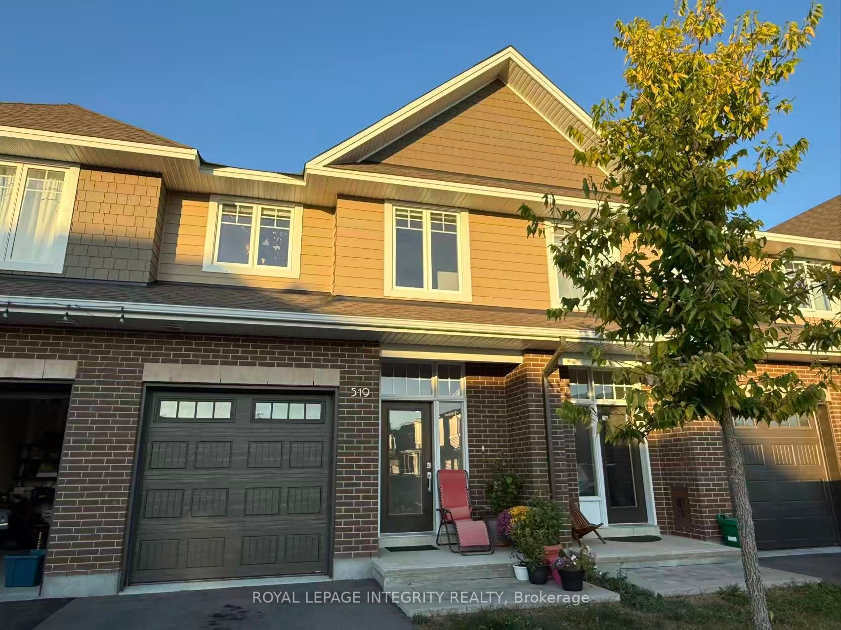 519 Hitzlay Ter Property Photo 1