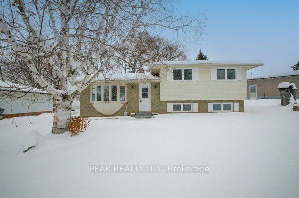 659 Gladstone Dr Property Photo 1