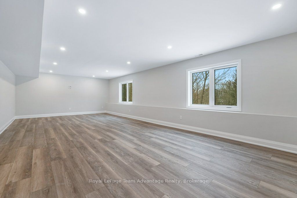 18 Avery Court Property Photo 33