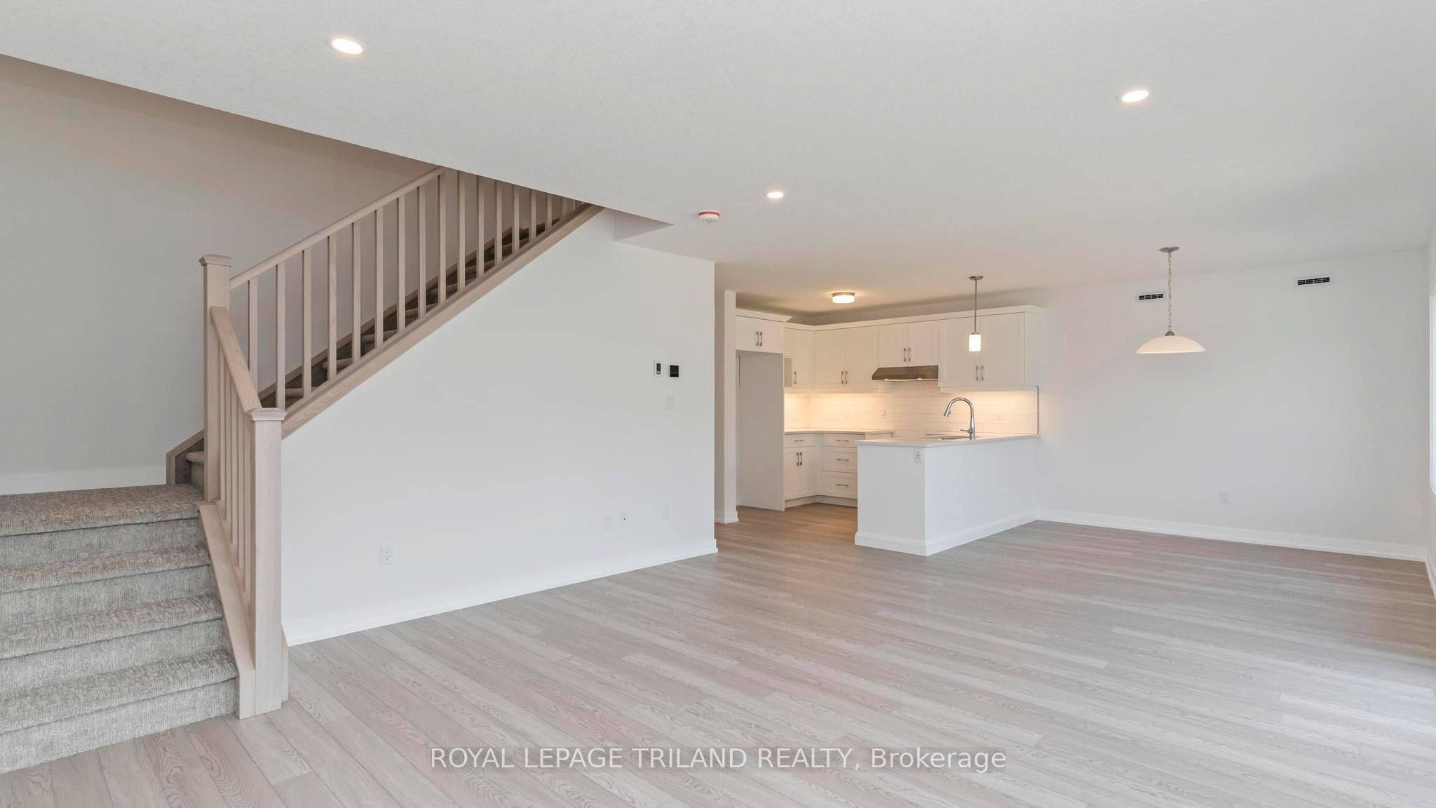 118 Styles Drive Property Photo 8