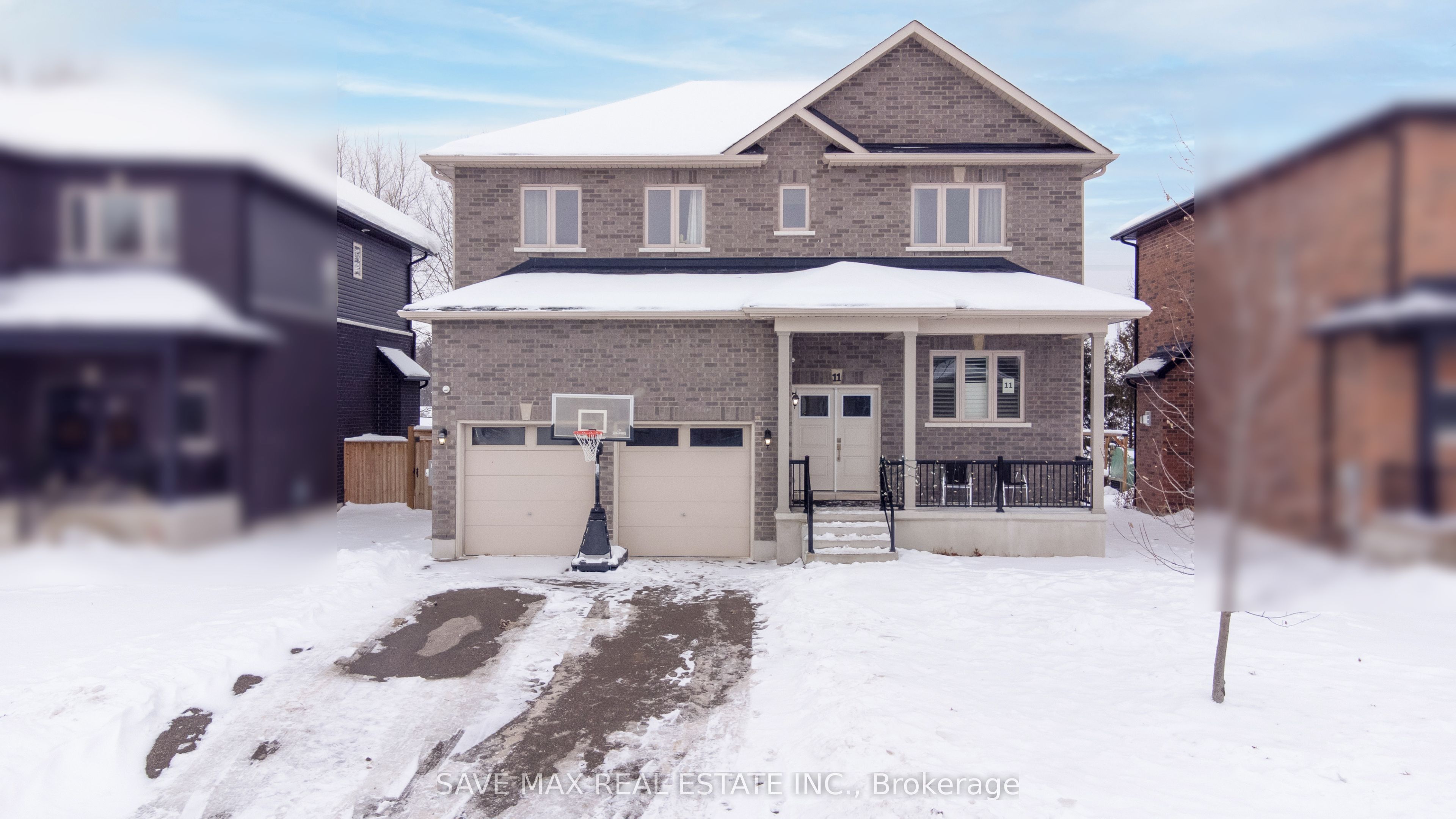11 Peterson St Property Photo 1