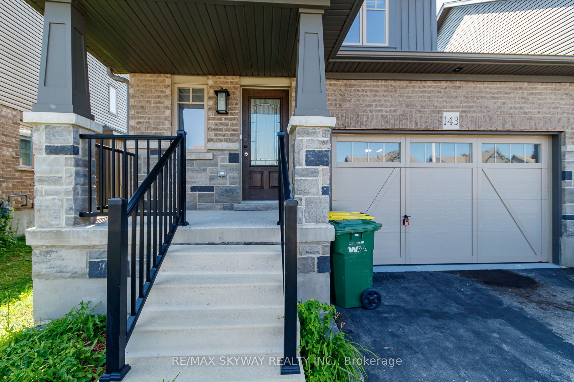 143 Stonebrook Way Ne Property Photo 6