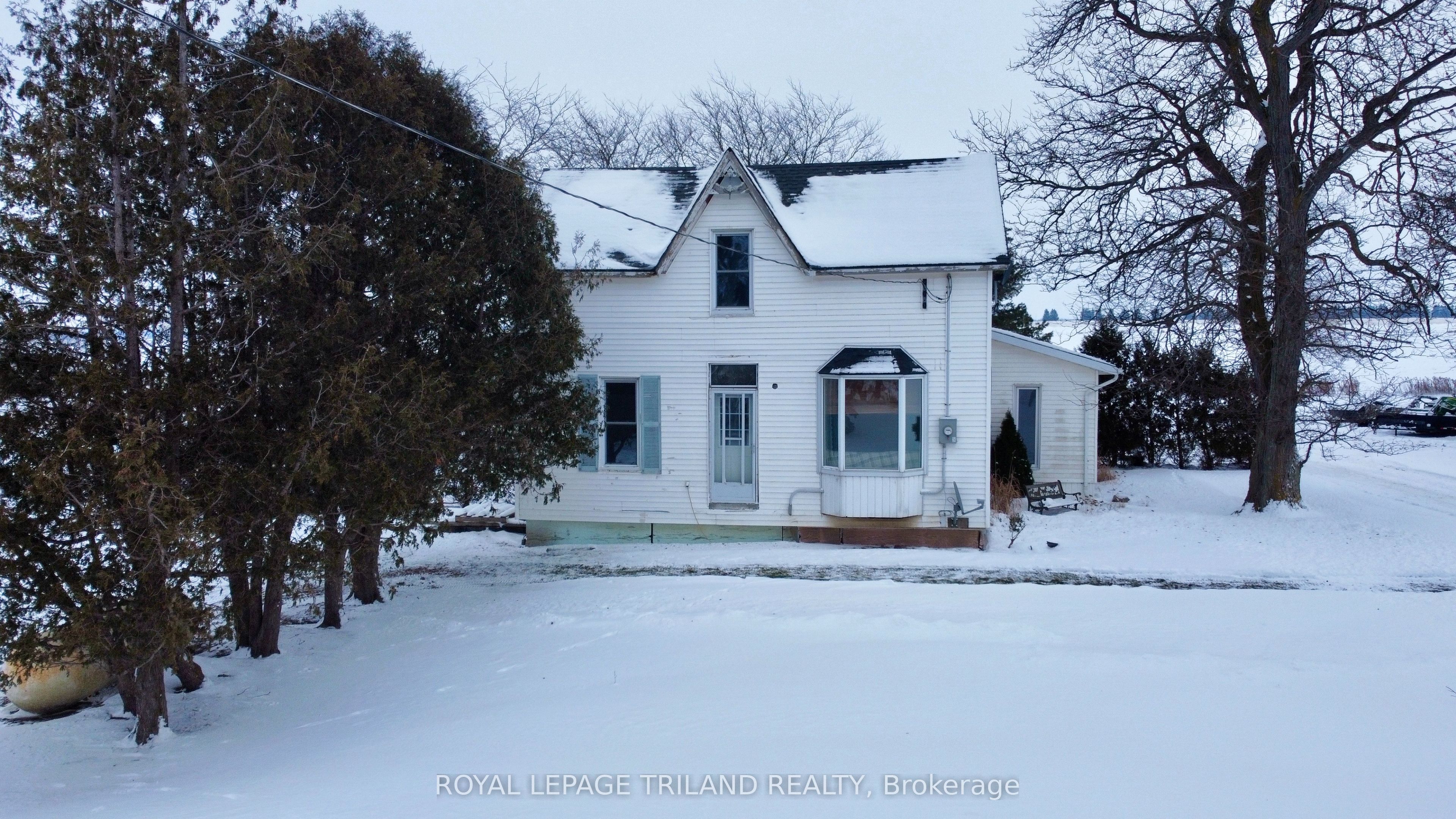 29800 Centre Road Property Photo 1
