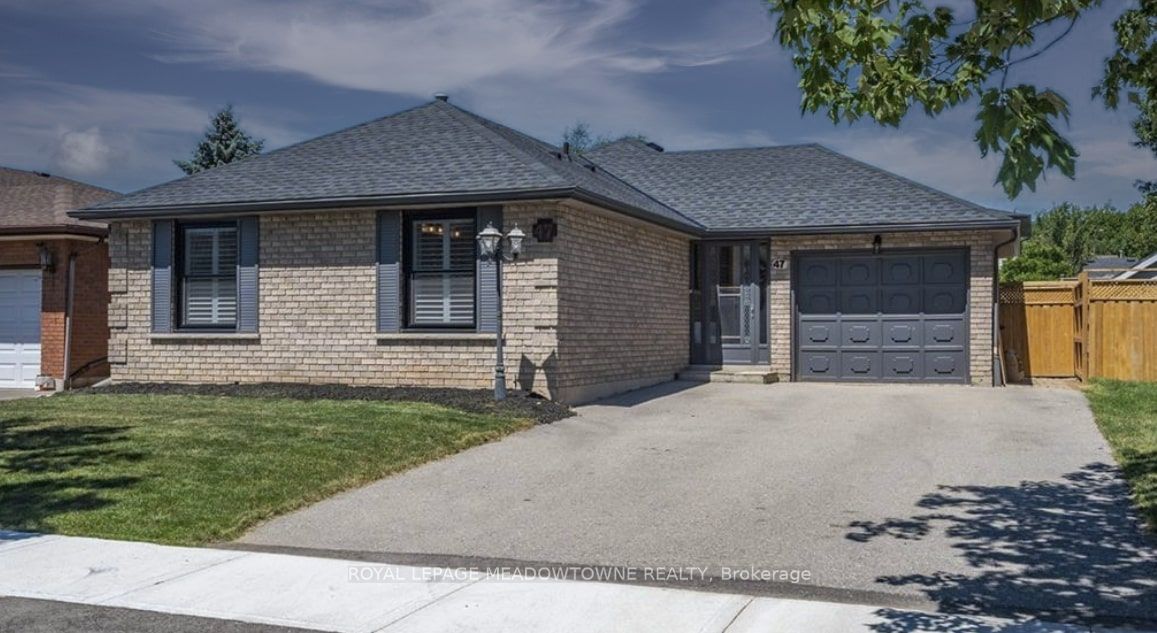 47 Ruffian Rd Property Photo 1