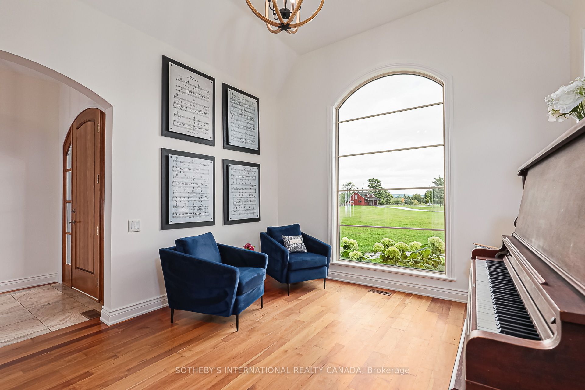 787517 Grey 13 Road Property Photo 17