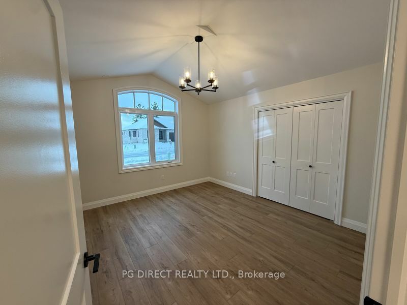 52 Beacon Dr Property Photo 7