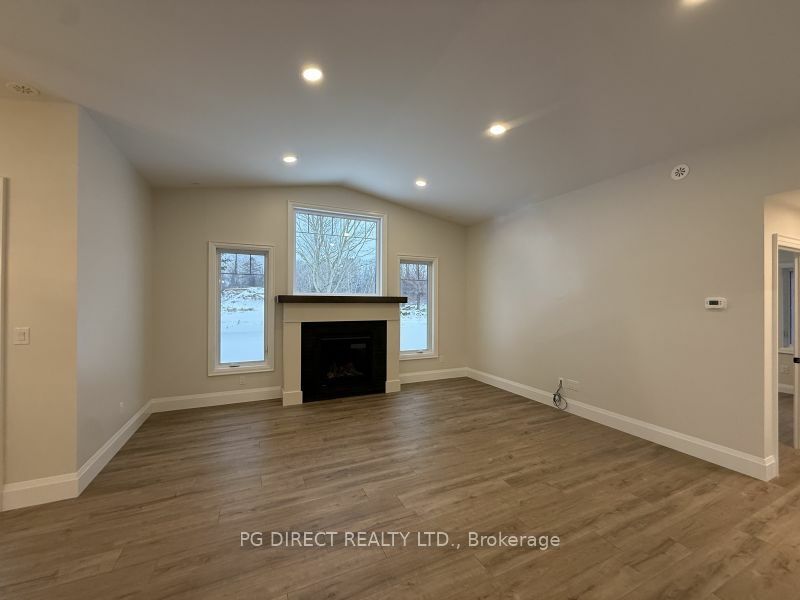 52 Beacon Dr Property Photo 12