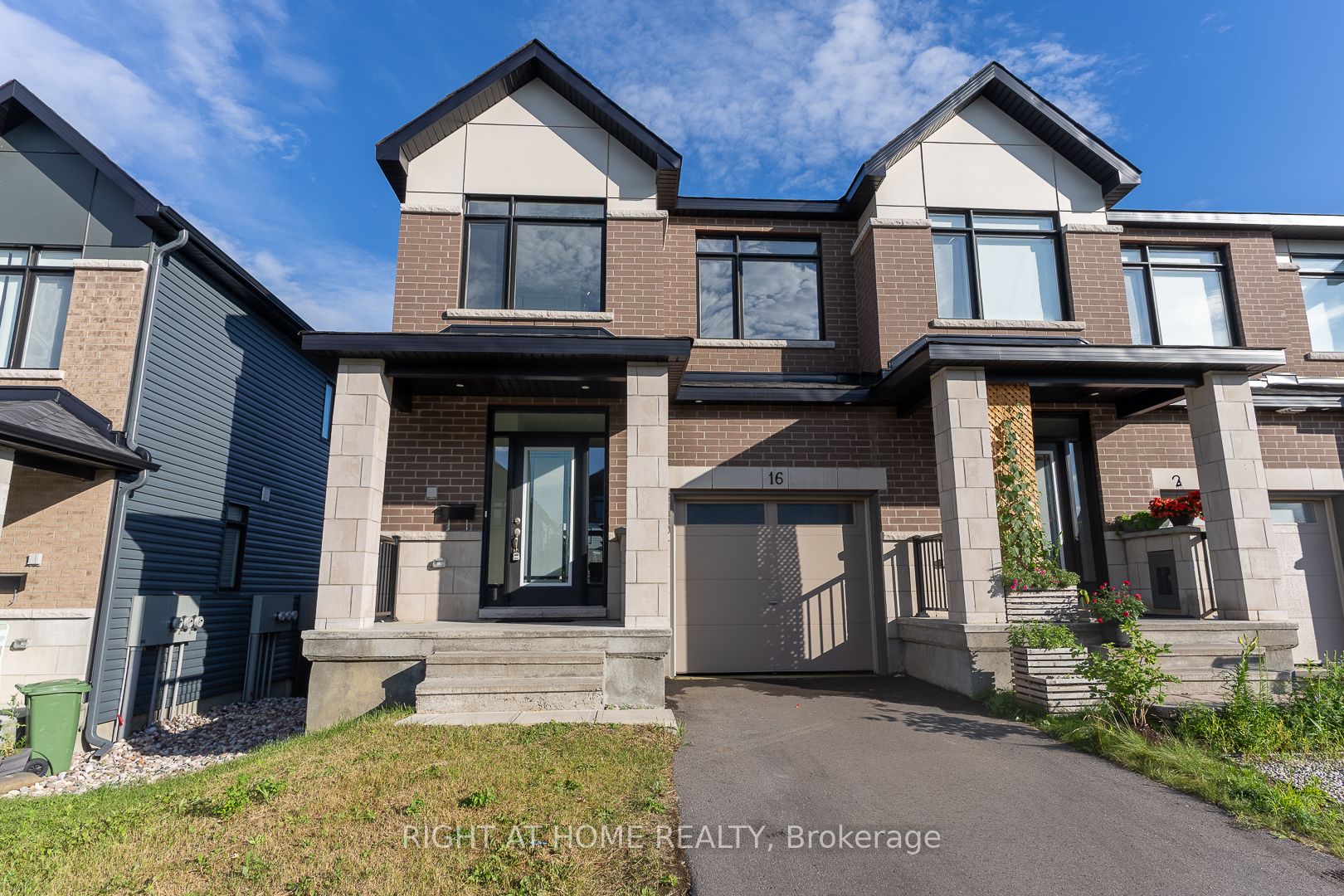 16 Nettle Cres Property Photo 1