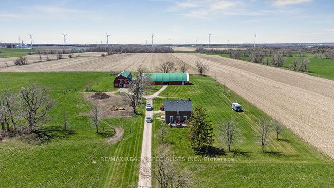 598478 2nd Line W Property Photo 3
