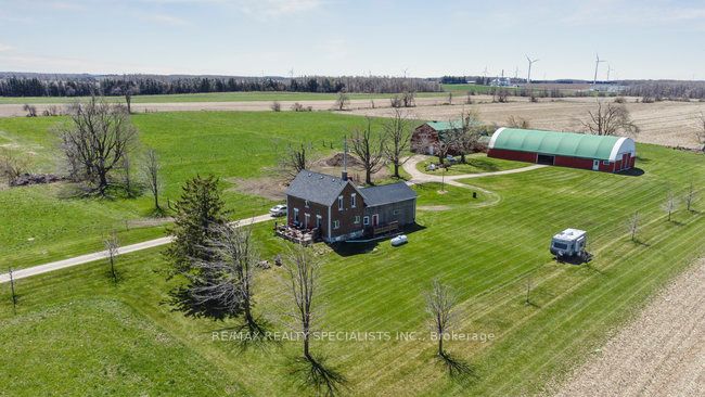 598478 2nd Line W Property Photo 6