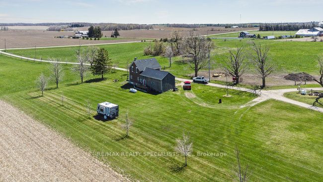 598478 2nd Line W Property Photo 7