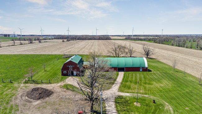598478 2nd Line W Property Photo 14