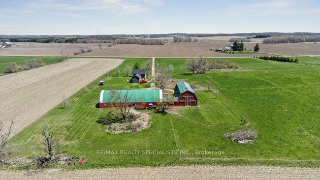 598478 2nd Line W Property Photo 16