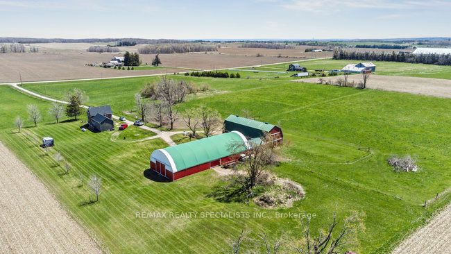 598478 2nd Line W Property Photo 18