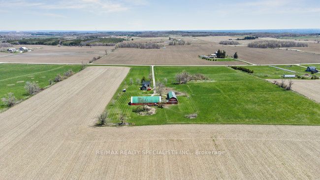 598478 2nd Line W Property Photo 20