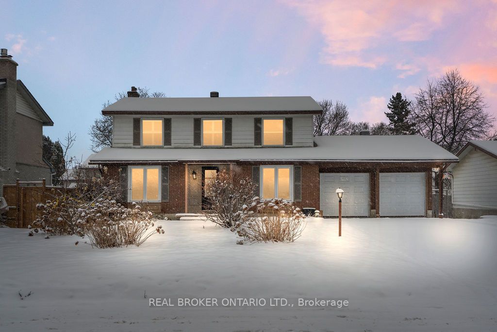 99 Queensline Drive