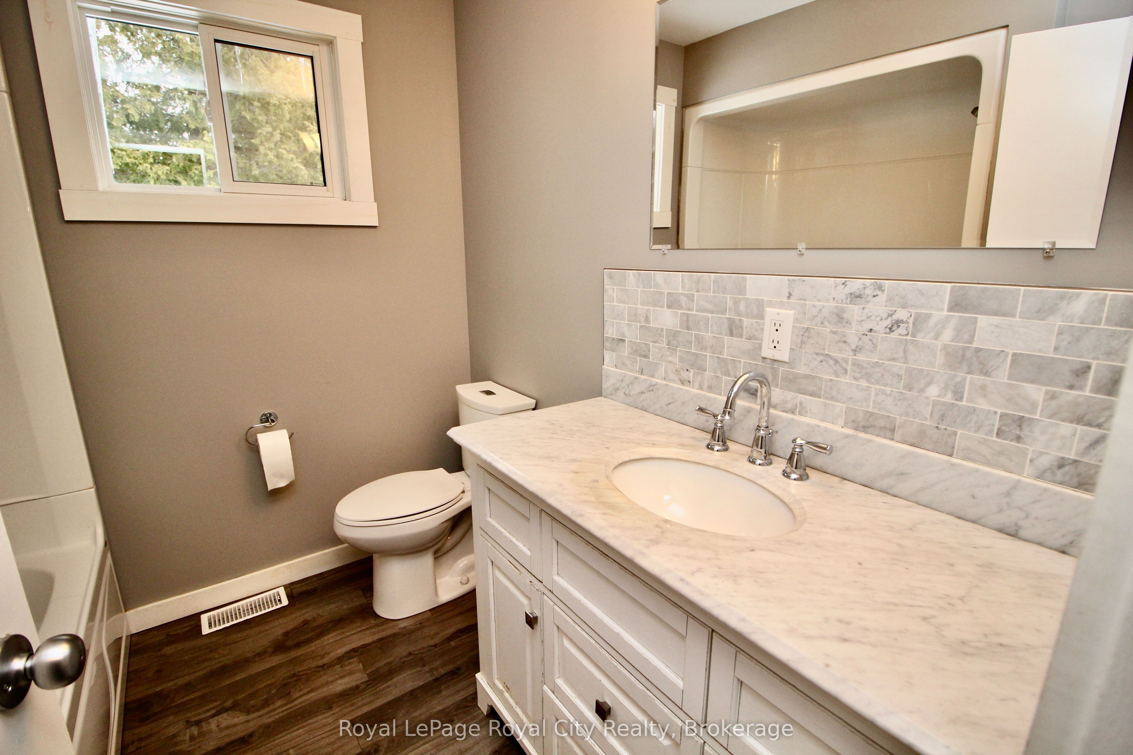 4616 6 Highway Property Photo 15