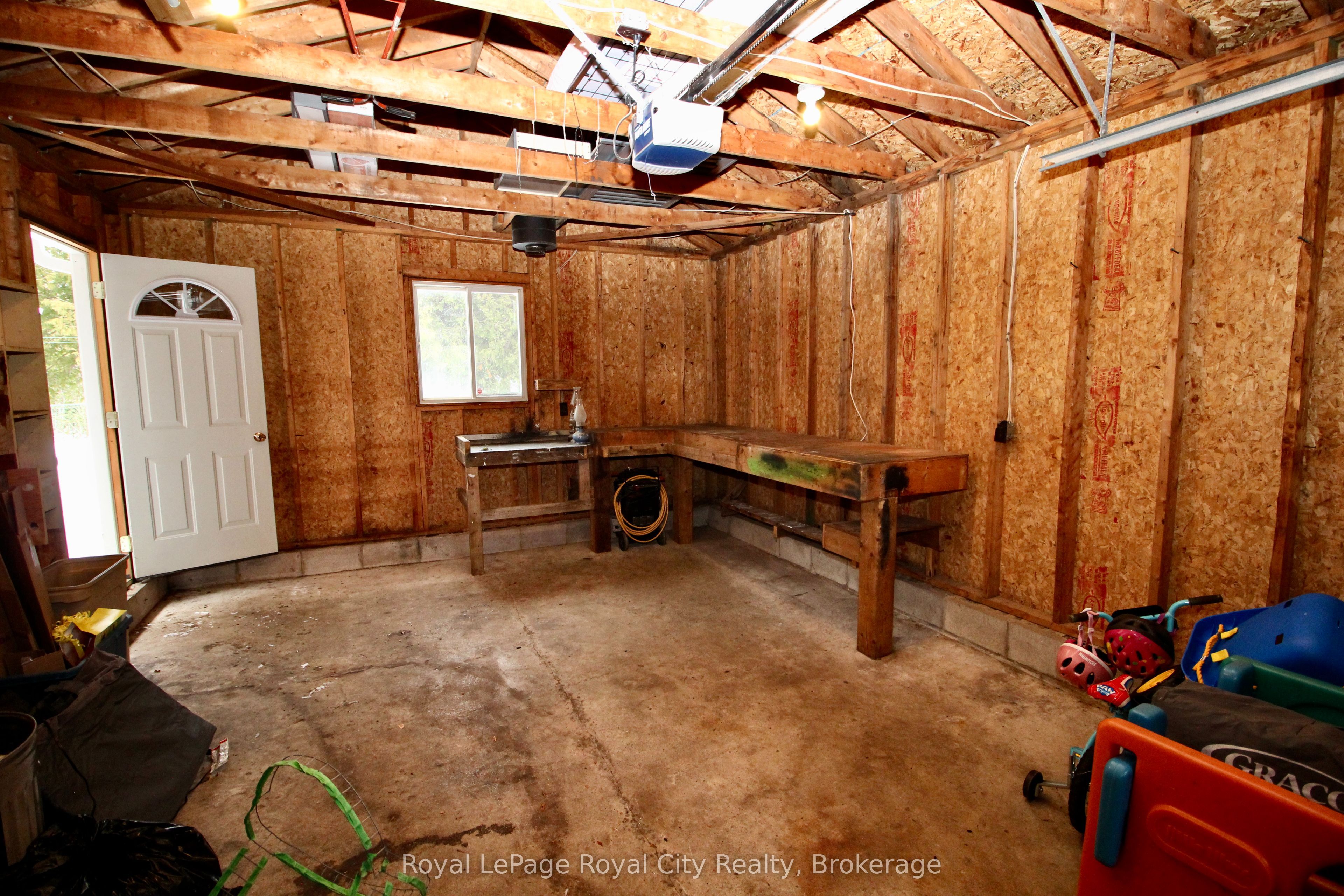 4616 6 Highway Property Photo 25